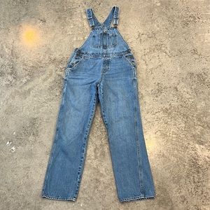 ✨ Old Navy Denim Medium Wash Overalls